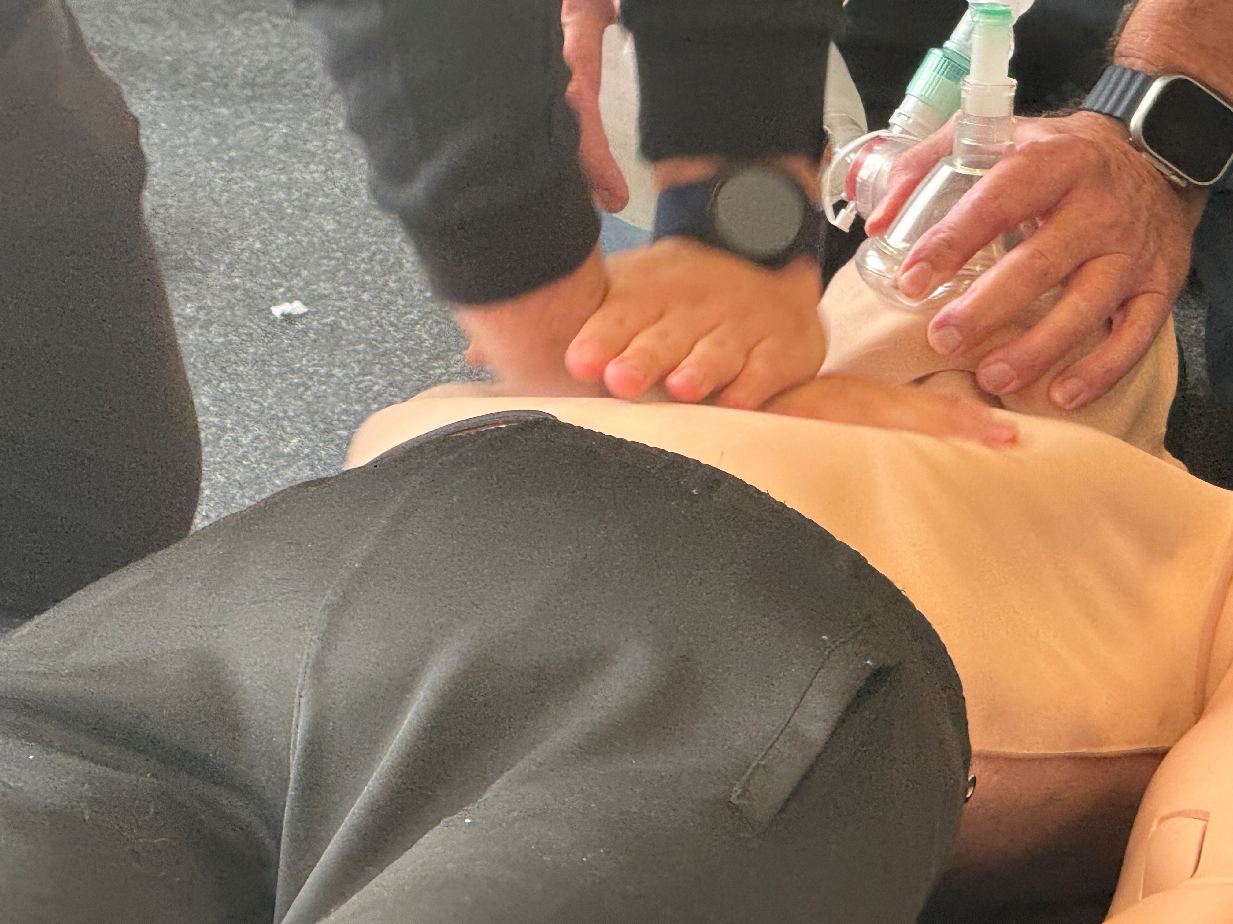 Rettungssanitäter-Plus-Lehrgang beim ASB Frankfurt